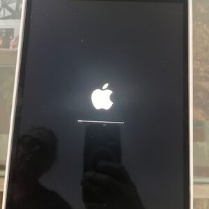 Apple iPad Air Wi-Fi 64GB used